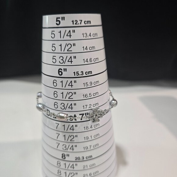 Tory Burch Silver Pearl w/Large Logo Dainty Bracelet NWOT ~ 7" - Picture 2 of 3